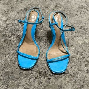 Blue heels size 6.5